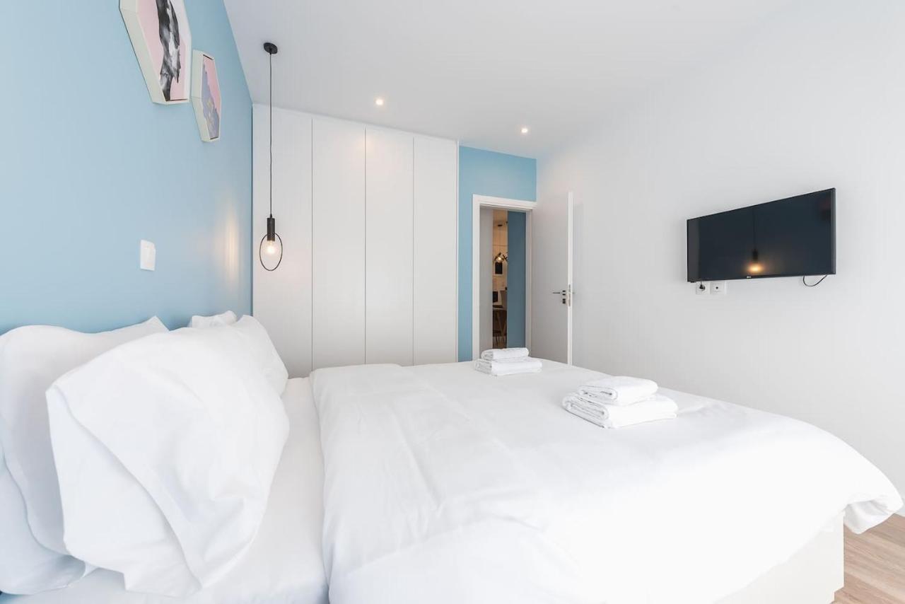 3 Mins Walking From Acropolis Apartment Атина Екстериор снимка