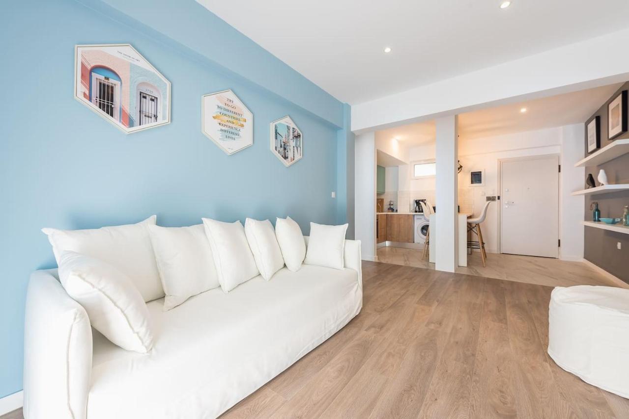3 Mins Walking From Acropolis Apartment Атина Екстериор снимка