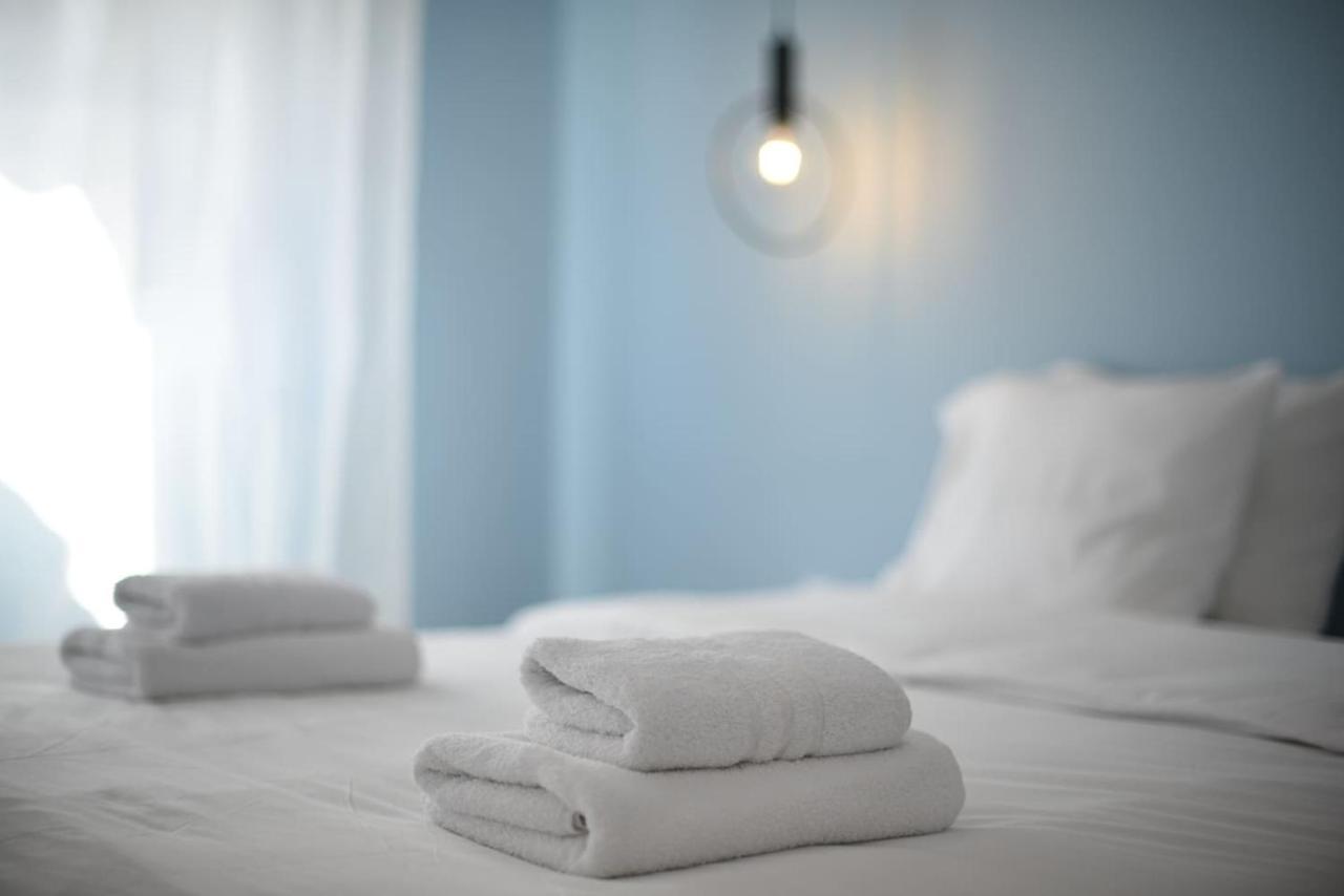 3 Mins Walking From Acropolis Apartment Атина Екстериор снимка